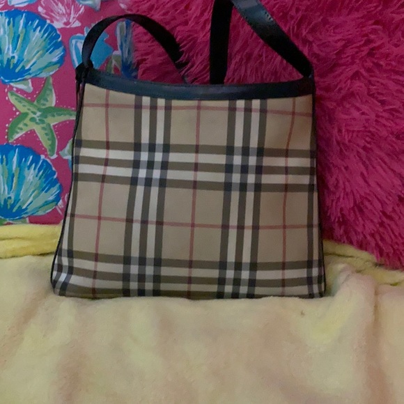 Burberry Handbags - Women’s AuthenticBurberry Bag